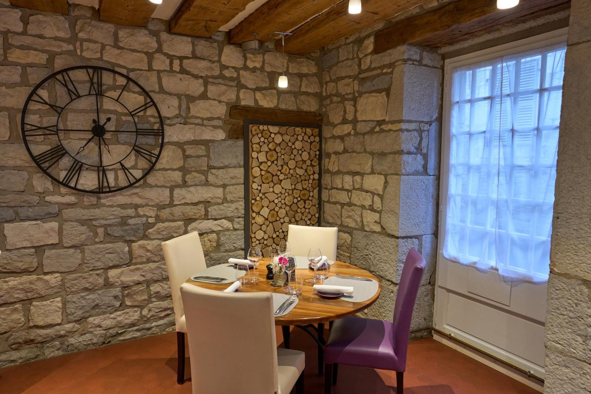 Hotel Restaurant Vertfeuille Arc-et-Senans Buitenkant foto